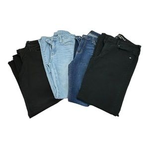 Lot of 4 jeans. Skinny, straight leg. American Eagle, Just USA Sz 4,28 & 29.